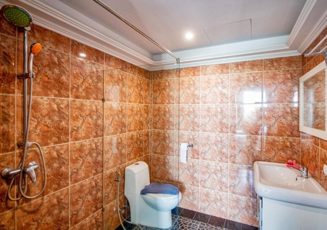 Hotel Akvavit Living Jomtien Beach Exterior foto